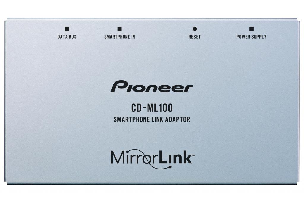 MirrorLink smartphone link adaptor Pioneer CD-ML100
